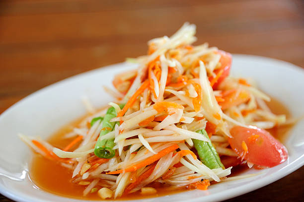 태국 스타일 파파야 샐러드 (Somtum 스톡 사진