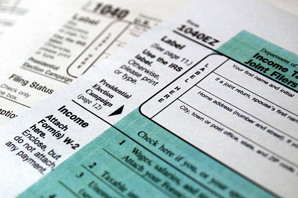 istock Tax form 176634303
