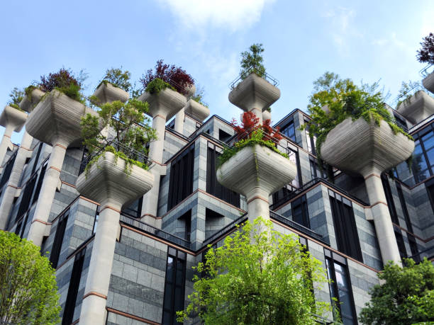 Tian An 1000 Trees mega integrated project, envisioned to revitalise the heritage site of the Shanghai Flour Mills, along Suzhou creek riverbank, Putuo district of Shanghai, China. Thomas Heatherwick’s latest project, already called a modern version of the Hanging Gardens of Babylon.
