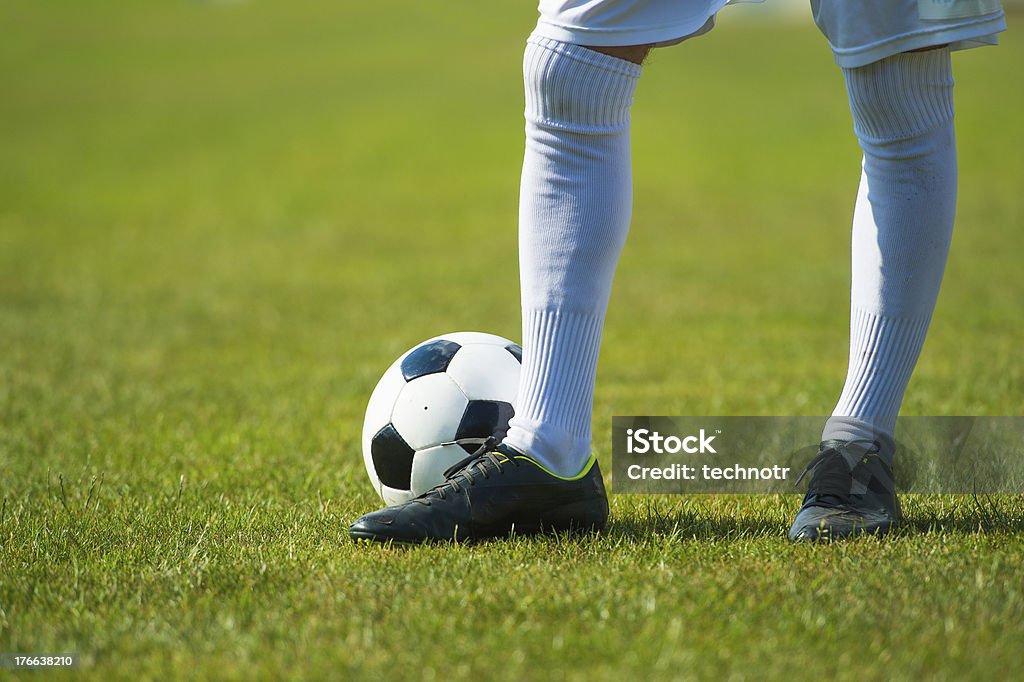 Close-up of soccer player - 로열티 프리 20-24세 스톡 사진
