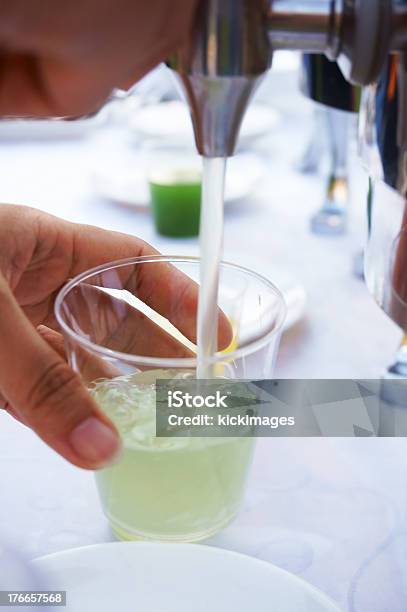 Limonata - Fotografie stock e altre immagini di Bibita gassata - Bibita gassata, Macchinario, Bibita