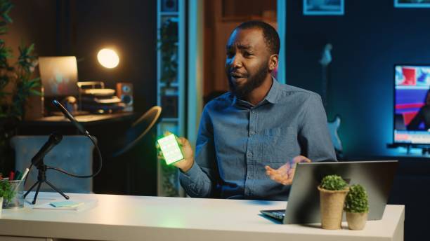 istock Influencer films mini led light review 1766610421