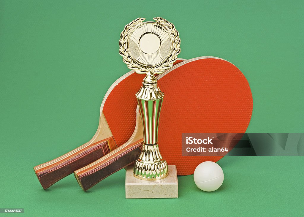 Vincere tornei di tennis - Foto stock royalty-free di Attività