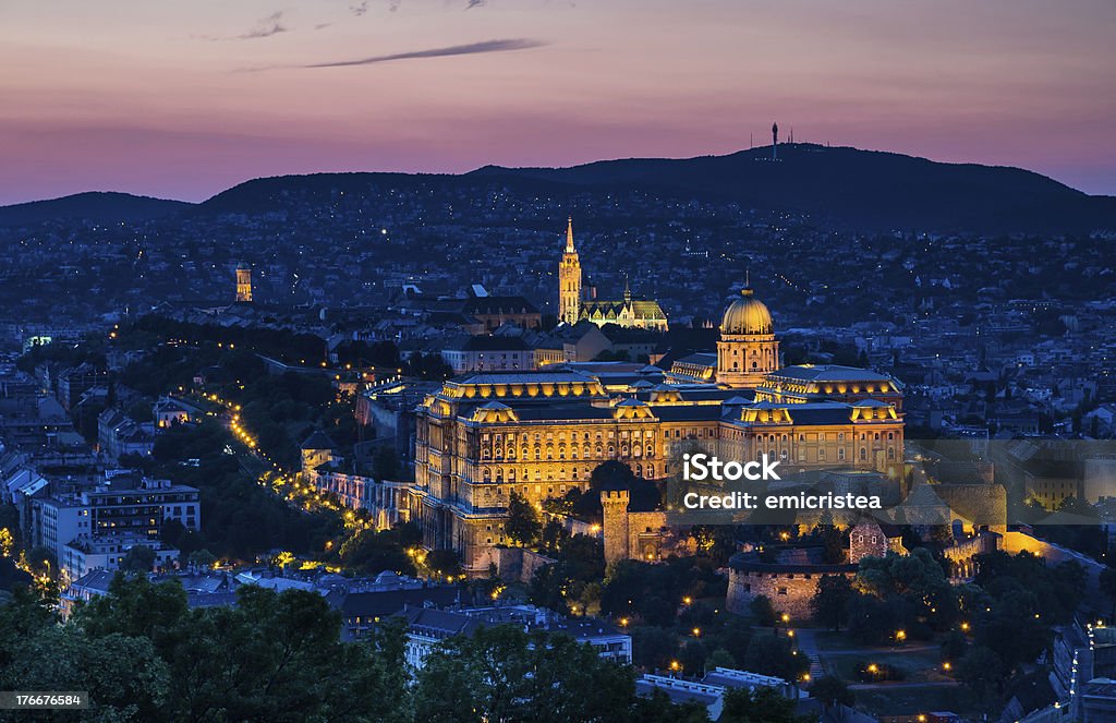 Palácio Real de Buda à noite em Budapeste - Royalty-free Ao Ar Livre Foto de stock