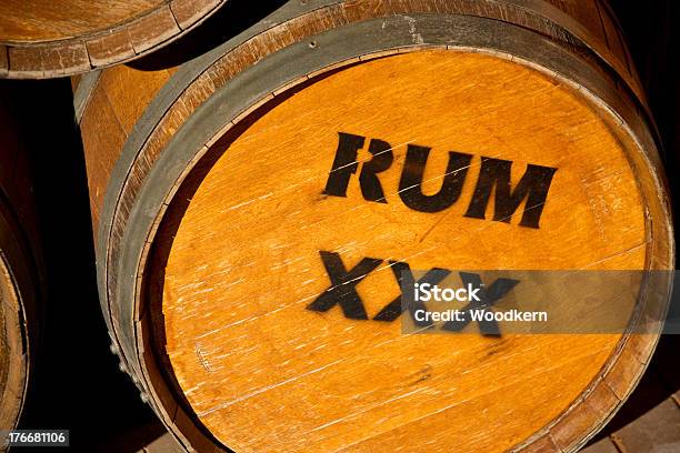 ラム Xxx - アルコール飲料のストックフォトや画像を多数ご用意 - アルコール飲料, カリブ, パーティー