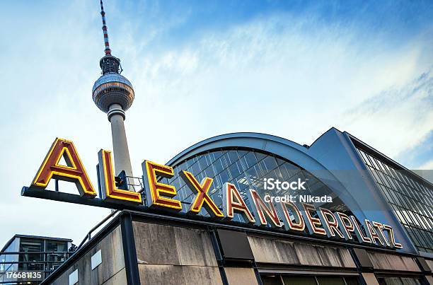 Berlín Alexanderplatz Foto de stock y más banco de imágenes de Aire libre - Aire libre, Alemania, Alexanderplatz
