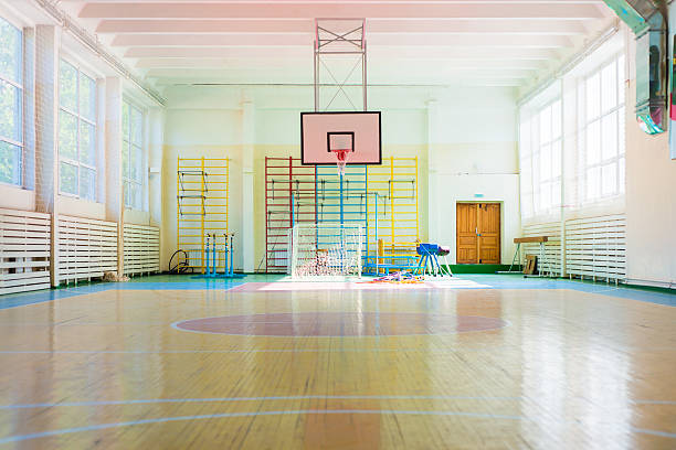sport complex in russische school - court building stock-fotos und bilder