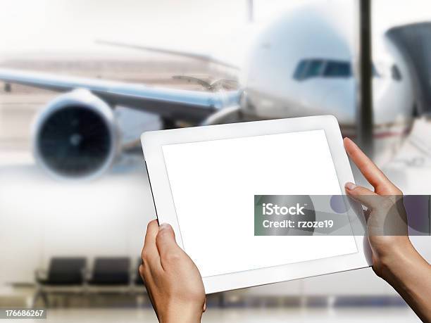 Tablet Und Flughafen Stockfoto und mehr Bilder von Flughafen - Flughafen, Tablet PC, Tablette