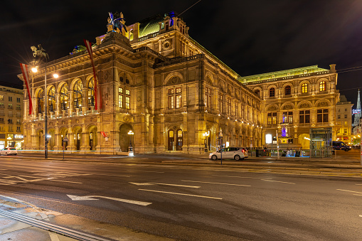 Vienne, Austria 10-26-2023 The Vienna State Opera, a 1709-seat  venue and the first major building on the Vienna Ring Road it host operas, ballets, balls and orchestra perfomances