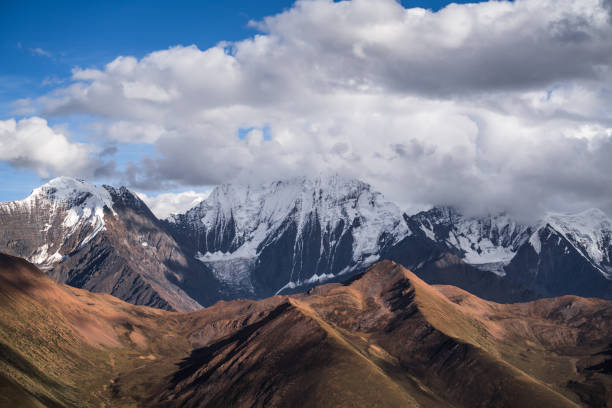 istock Chengdu Snow Mountain Natural Scenery 1766909693