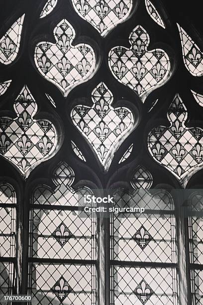 Vitral Windows França - Fotografias de stock e mais imagens de Arquitetura - Arquitetura, Basílica, Capela