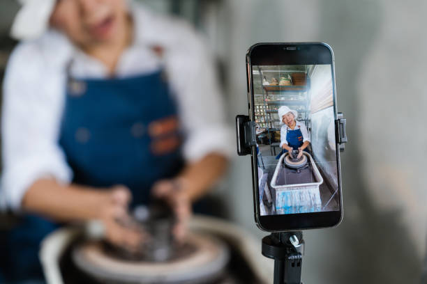 Close-up device screen Retirement Senior Women Teaching Pottery Classes - Creative Leisure