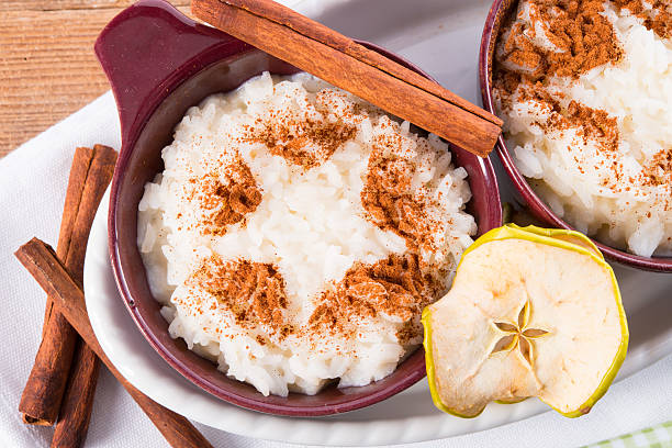 istock milk rice with cinnamon and applesauce 176720281