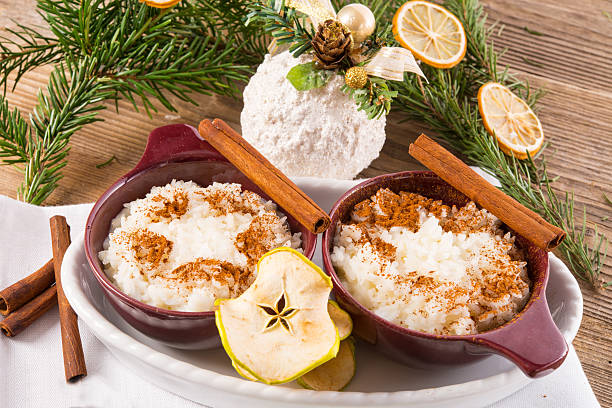 istock milk rice with cinnamon and applesauce 176721620