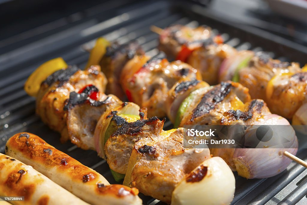 Fiesta de verano grill - Foto de stock de A la Parrilla libre de derechos