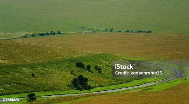 Wzgórza South Downs - zdjęcia stockowe i więcej obrazów Anglia - Anglia, Asfalt, Bez ludzi