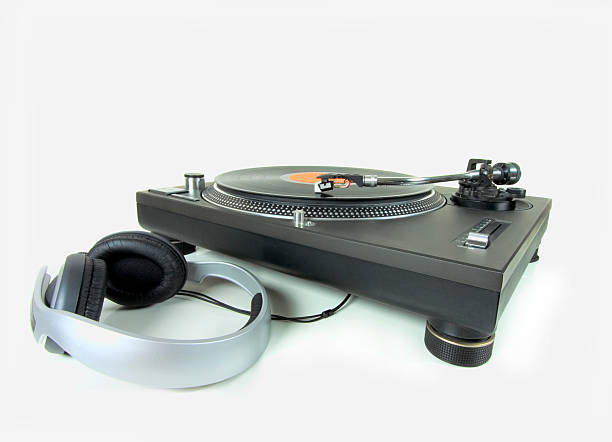 istock Turntable and headphones 176759195
