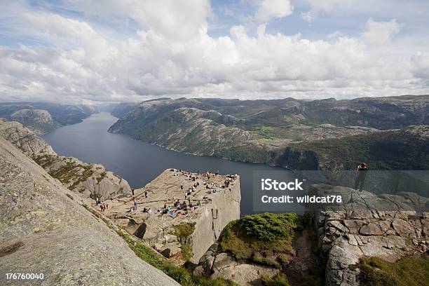 Preikestolen ロック - リーセフィヨルドのストックフォトや画像を多数ご用意 - リーセフィヨルド, 空撮, スポーツ