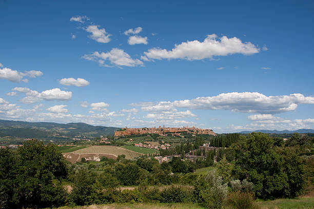 istock Orvieto - panoramic view with surroundings 176762652