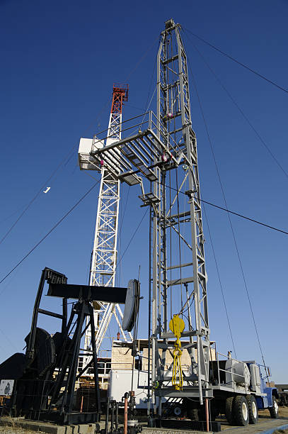 istock Oilfield Equipment 176767184