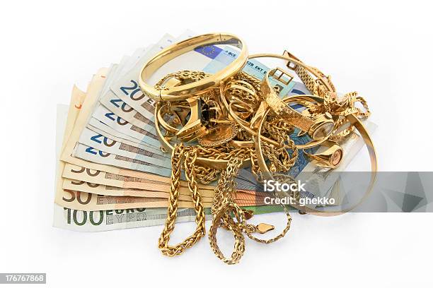 パイルゴールドのジュエリーユーロ債 - 金属 金のストックフォトや画像を多数ご用意 - 金属 金, 金色, 宝飾品