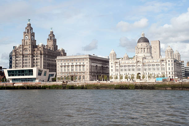 istock Lake view of The Three Graces in midday 176771239