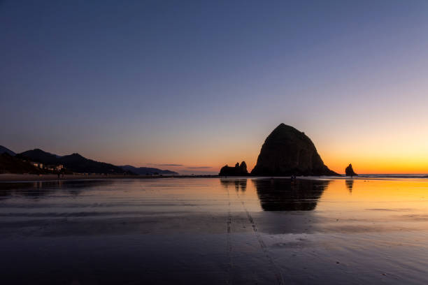 istock Cannon Beach in Oregon 1767714173