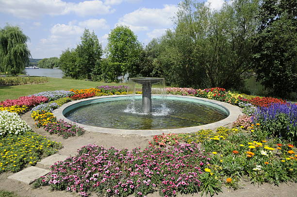 istock Well in Ochsenfurt 176772298