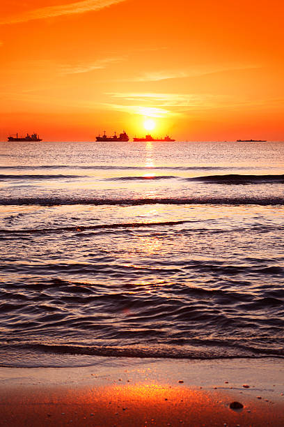 istock Sunrise over the Straits of Gibraltar 176777360