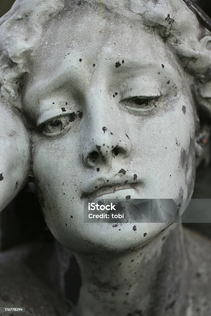 statue de Cimetière - Photo de Adulte libre de droits