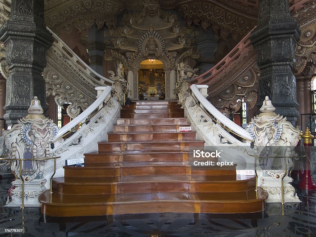 Музей Эраван (Erawan Museum) в Бангкоке - Стоковые фото Азиатская культура роялти-фри