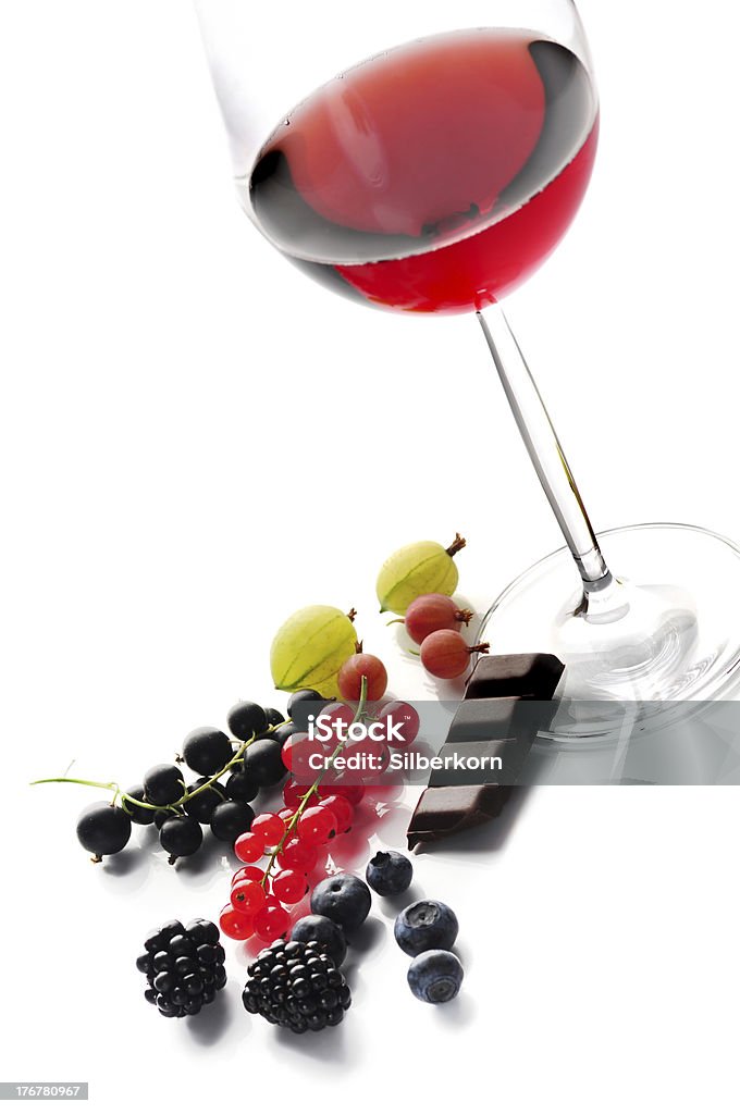 유리컵 레드 와인 및 과일 및 초콜릿 - 로열티 프리 개성-개념 스톡 사진