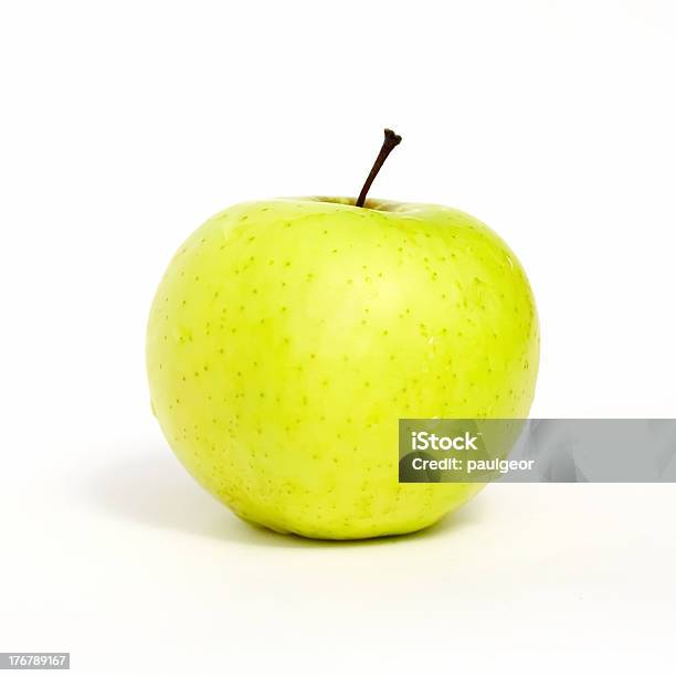 Grüner Apfel Stockfoto und mehr Bilder von Abnehmen - Abnehmen, Apfel, Fotografie