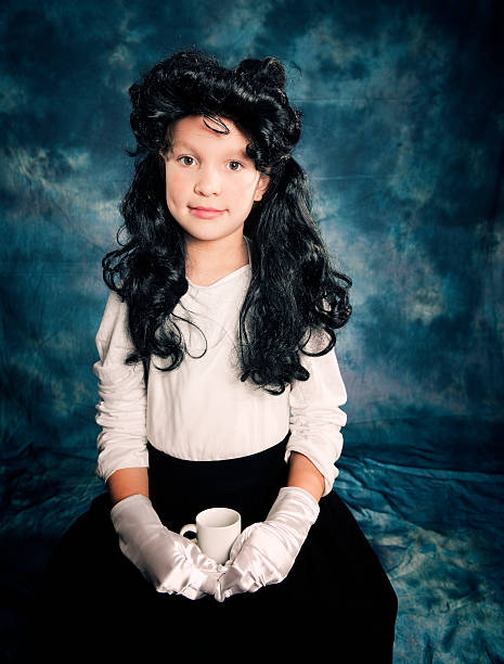 dziewczynka, victorian portret - little girls victorian style wig costume zdjęcia i obrazy z banku zdjęć