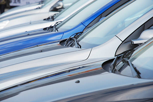 istock Cars in row 176799081