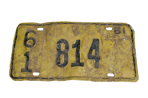 номерной знак «1961 " - license plate metal rusty old стоковые фото и изображения