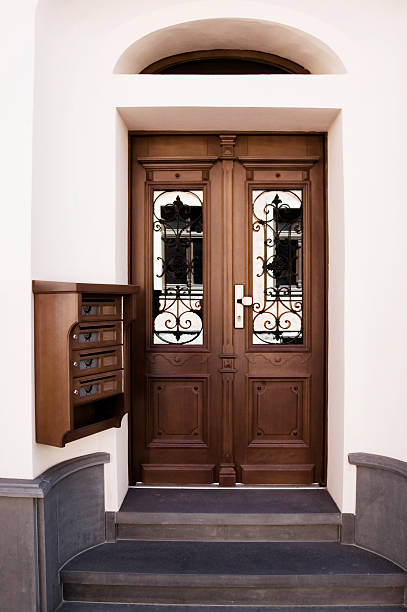 istock Wooden door and letterbox. 176800134