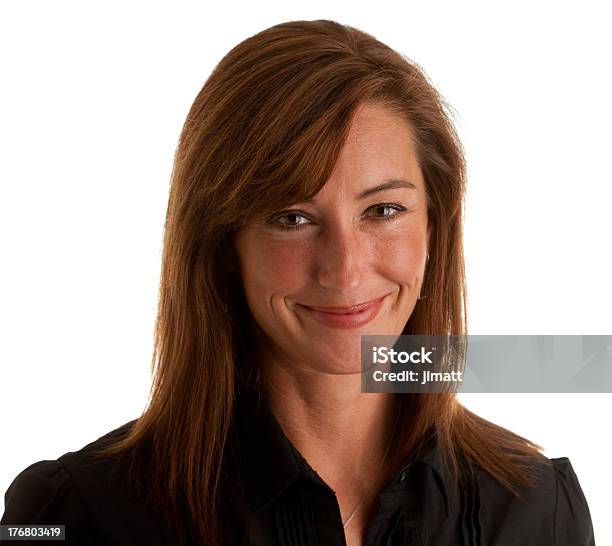 Foto de Mulher Adulta Sorrindo e mais fotos de stock de 40-44 anos - 40-44 anos, Adulto, Adulto maduro