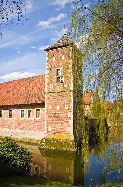 "Renaissance moat castle Burg HAlshoff, MAnsterland, Germany Europe."