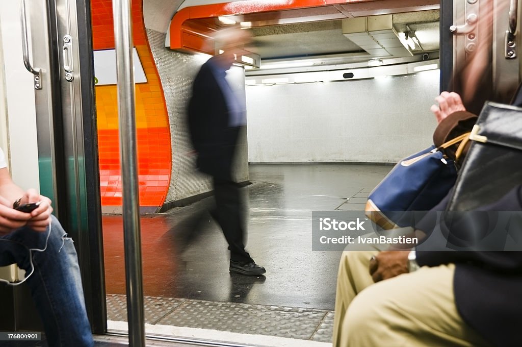 Pessoas no metro - Royalty-free Aberto Foto de stock