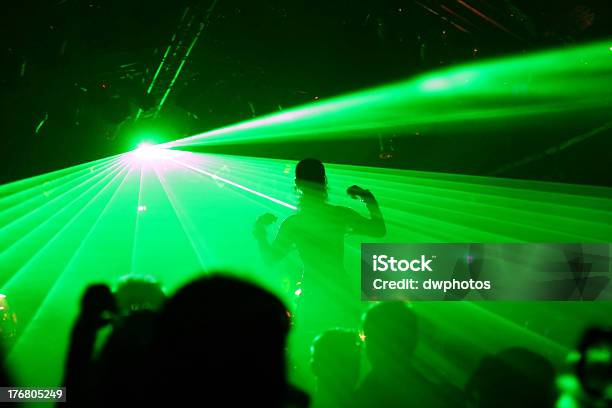 Frau Silhouette Tanzen Stockfoto und mehr Bilder von Medikament - Medikament, Party, Clubs besuchen