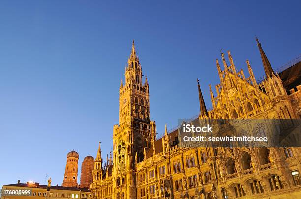 Munich City Hall Stockfoto und mehr Bilder von Abenddämmerung - Abenddämmerung, Architektonische Säule, Architektur