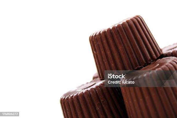 Barra De Chocolate De Esquina Foto de stock y más banco de imágenes de Alimento - Alimento, Barra de chocolate, Chocolate