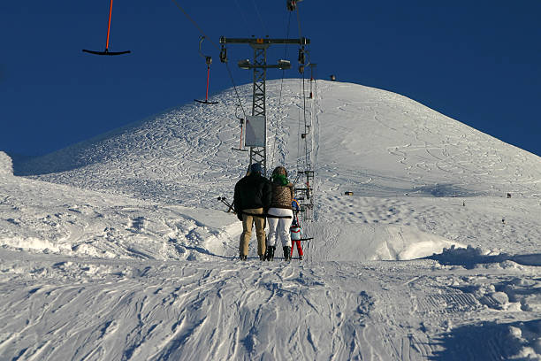 up 및 바라요 - davos apres ski snow sunlight 뉴스 사진 이미지