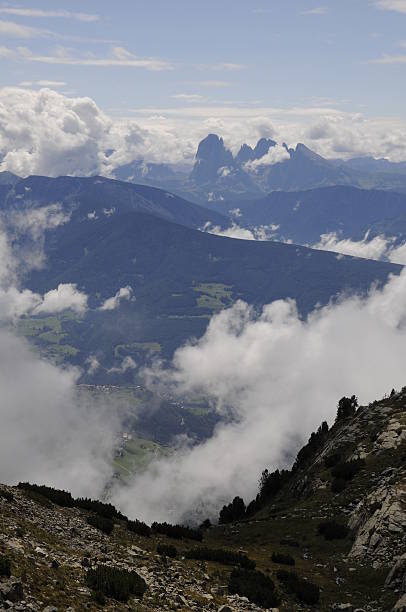 백운석 알프스 - hochgebirge cloudscape cloud mountain 뉴스 사진 이미지