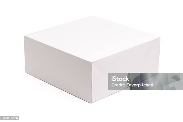 Caixa Branca Em Branco Isolada - Fotografias de stock e mais imagens de Branco - Branco, Caixa, Compartimento de Arrumação
