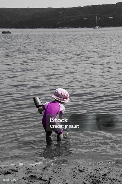 Dziecko Plaża Dziecko Lato Zabawka Morze Lake - zdjęcia stockowe i więcej obrazów Bezchmurne niebo