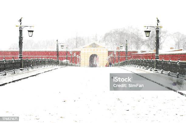 Ponte À Fortaleza De Gates - Fotografias de stock e mais imagens de A nevar - A nevar, Admirar a Vista, Alpendre