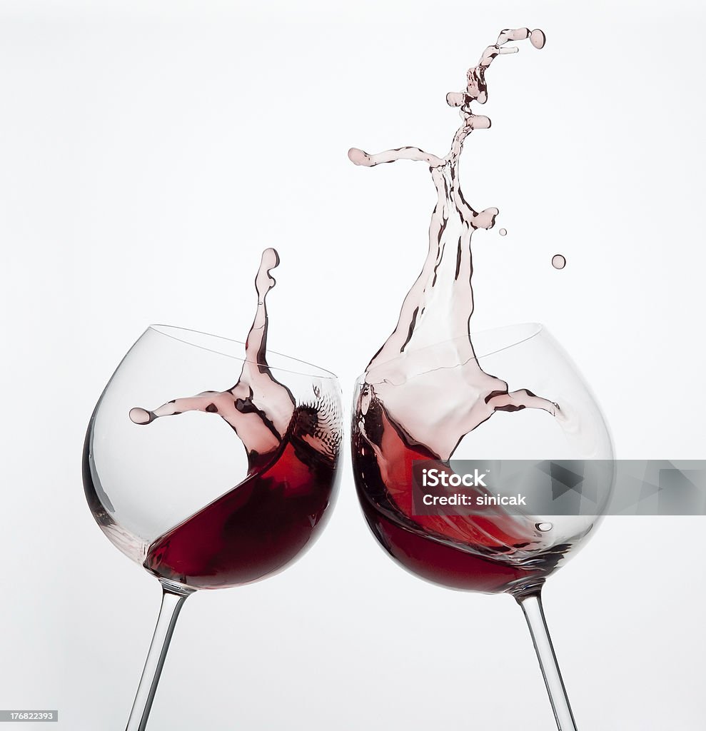 2 つのワイングラス、「スプラッシュ」 - お祝いのロイヤリティフリーストックフォト