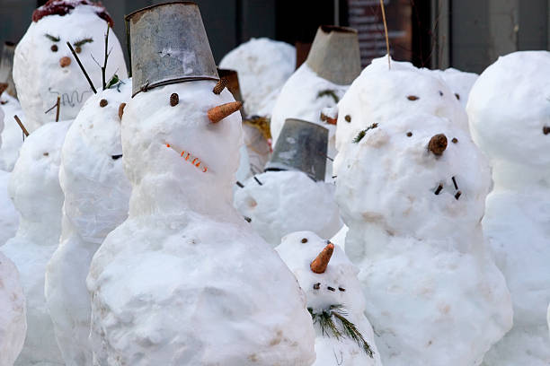 istock The snowmen company 176823997